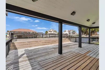 4907 Jolly Roger Road, Jamaica Beach, TX 77554 - Photo 19