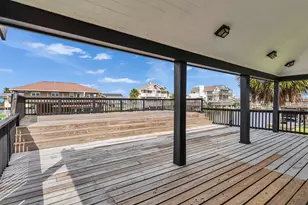4907 Jolly Roger Rd, Jamaica Beach, TX 77554 - Photo 19