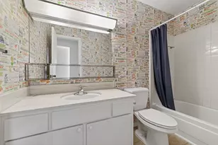 8462 Leawood Blvd, Houston, TX 77072 - Photo 31