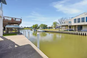 126 Driftwood Rd, Freeport, TX 77541 - Photo 31