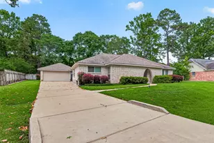 737 Holly Springs Dr, Conroe, TX 77302 - Photo 1