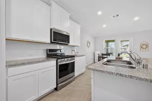 2322 E Winding Pnes Dr, Tomball, TX 77375 - Photo 15