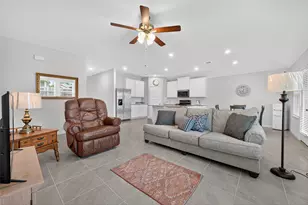 2322 E Winding Pnes Dr, Tomball, TX 77375 - Photo 9