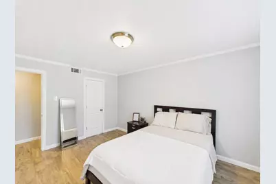 7555 Katy Freeway #49, Houston, TX 77024 - Photo 7