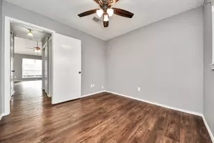 2714 Blue Mist Dr, Sugar Land, TX 77498 - Photo 23