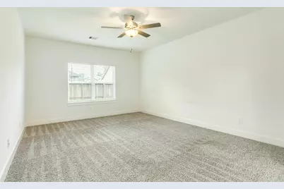 322 Freeman Boulevard, West Columbia, TX 77486 - Photo 17