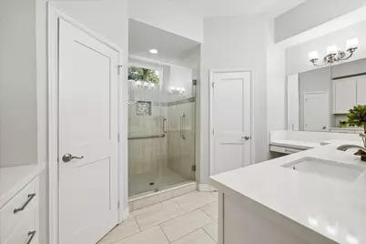 14115 Heatherfield Drive, Houston, TX 77079 - Photo 19