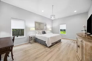14115 Heatherfield Dr, Houston, TX 77079 - Photo 15