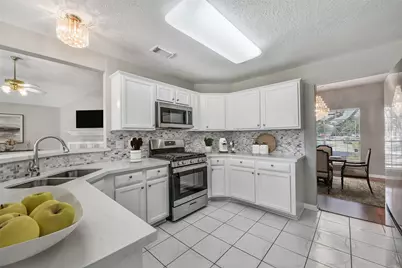4335 Sugar Bars Drive, Friendswood, TX 77546 - Photo 7