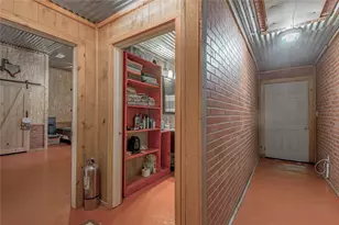 360 Kevin Ln, Trinity, TX 75862 - Photo 15