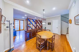 7505 Memorial Woods Dr, Houston, TX 77024 - Photo 17