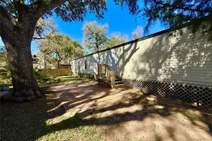 210 Lake Dr, Oyster Creek, TX 77541 - Photo 23