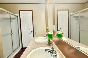 210 Lake Dr, Oyster Creek, TX 77541 - Photo 15