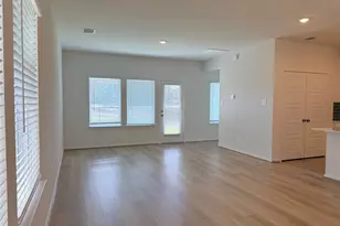 16266 Parish Pointe Ct, Conroe, TX 77302 - Photo 13