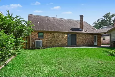 5113 Cottonwood Circle, Dickinson, TX 77539 - Photo 25