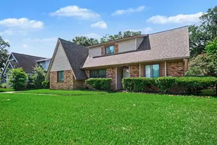 5113 Cottonwood Cir, Dickinson, TX 77539 - Photo 3