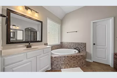 7935 Lake Commons Drive, Rosenberg, TX 77469 - Photo 33