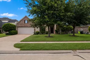 7935 Lake Commons Dr, Rosenberg, TX 77469 - Photo 7