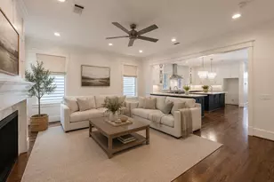 828 E 28th St, Houston, TX 77009 - Photo 15