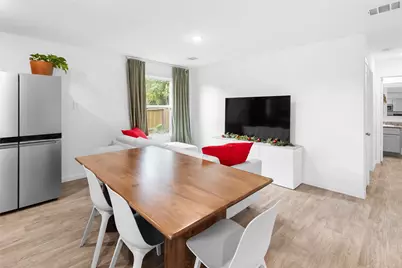 9706 Marie Village Court, Conroe, TX 77306 - Photo 9