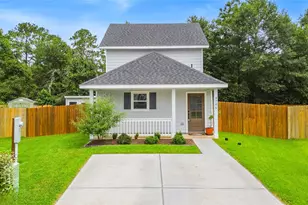 9706 Marie Vlg Ct, Conroe, TX 77306 - Photo 1