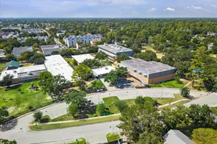 1050 W 42nd St, Houston, TX 77018 - Photo 47