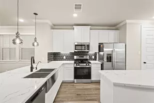 3106 La Rambla Dr, Houston, TX 77047 - Photo 9