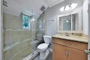 652 N Eldridge Pkwy, Houston, TX 77079 - Photo 13