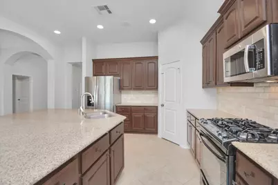 2823 Woodland Glen Lane, Conroe, TX 77385 - Photo 7