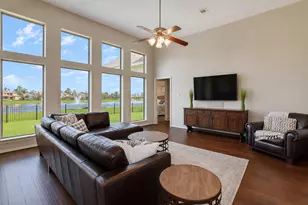 2823 Woodland Glen Ln, Conroe, TX 77385 - Photo 5