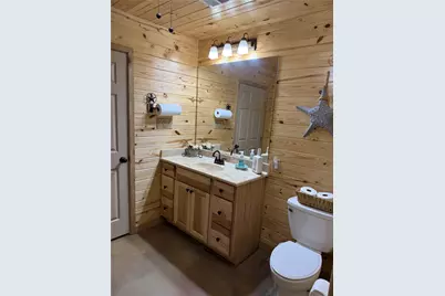 582 Peach Street, Matagorda, TX 77457 - Photo 11