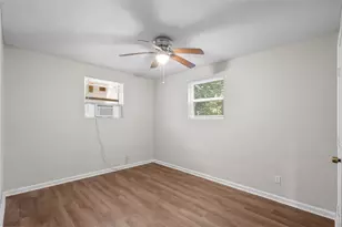 2328 Boss St, La Marque, TX 77568 - Photo 7