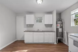 2328 Boss St, La Marque, TX 77568 - Photo 5