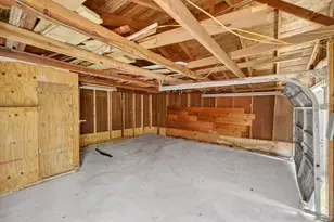 211 E 4th St, Deer Park, TX 77536 - Photo 11