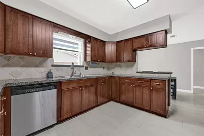 2407 Rambling Brook Drive, Spring, TX 77373 - Photo 19