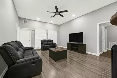 2407 Rambling Brook Drive, Spring, TX 77373 - Photo 9
