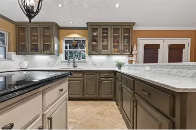 10034 Meadow Lake Lane, Houston, TX 77042 - Photo 7