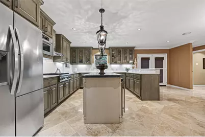 10034 Meadow Lake Lane, Houston, TX 77042 - Photo 5