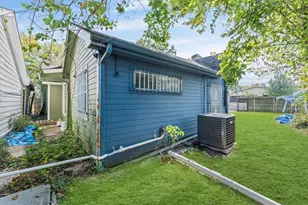 605 Post St, Houston, TX 77022 - Photo 17