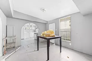 605 Post St, Houston, TX 77022 - Photo 11