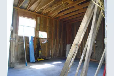7527 Erath Street, Houston, TX 77023 - Photo 17