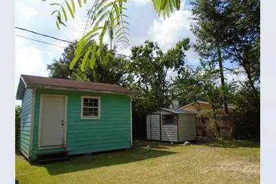 7527 Erath Street, Houston, TX 77023 - Photo 21
