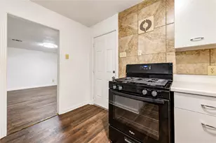 7727 Oak Vista St, Houston, TX 77087 - Photo 19