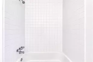 7727 Oak Vista St, Houston, TX 77087 - Photo 25