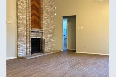 8426 S Meadow Bird Circle, Houston, TX 77489 - Photo 5