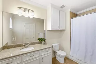 4375 Harvest Ln, Houston, TX 77004 - Photo 37