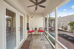 4375 Harvest Ln, Houston, TX 77004 - Photo 33