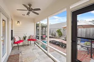 4375 Harvest Ln, Houston, TX 77004 - Photo 23