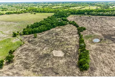 7108 Boehnemann, Brenham, TX 77880 - Photo 25