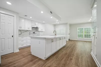 6727 Belmont Street, West University Place, TX 77005 - Photo 7